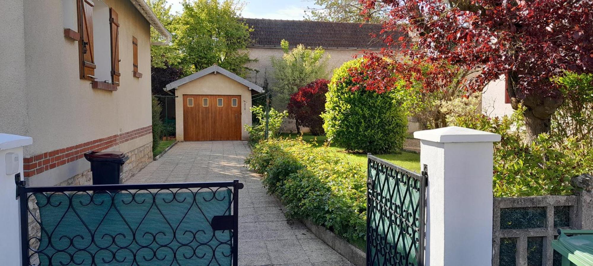 Villa Un Brin De Bonheur Troyes Exterior foto